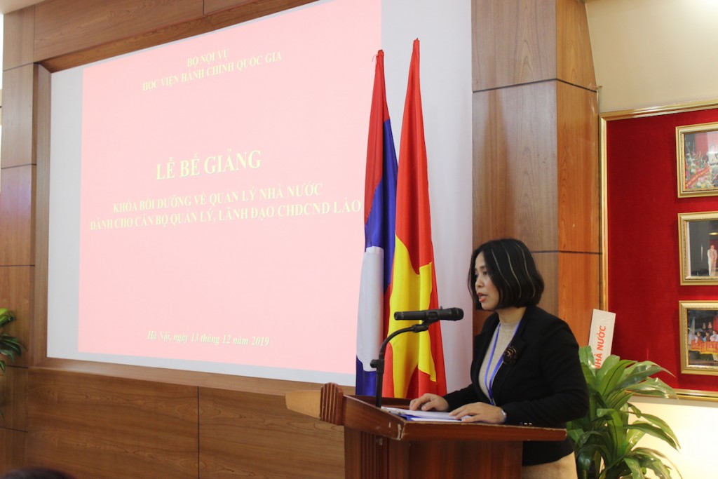 Ms. Nguyen Thi Thu Cuc, Head of Division of Project and International Joint Training, Department of International Cooperation delivered the report on the training course.
