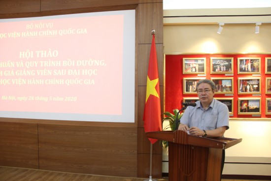 Dr. Dang Xuan Hoan - NAPA President speaking at the workshop