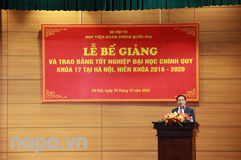 Dr. Nguyen Dang Que, NAPA Vice President spoke at the Closing Ceremony