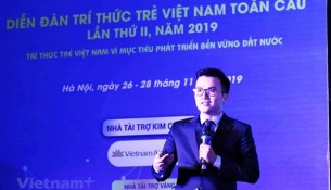 Associate Professor Tran Xuan Bach at the Global Young Vietnamese Intellectuals Forum in 2019.— VNA/VNS Photo