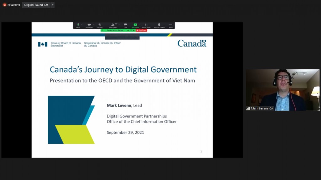  Mr. Mark Levene, Lead, Digital Government Partnerships, Office of the Chief Information Officer, the Government of Canada presenting at the workshop