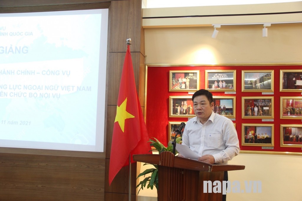 Mr. Nguyen Huu Tuan speaking at the opening ceremony  