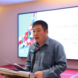 Mr. Nguyen Huu Tuan - Director General, Department of Personnel and Organisation, MOHA speaking at the training course.