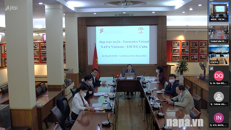 Meeting participants at NAPA Headquarter in Ha Noi.