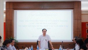 Deputy Minister Vu Chien Thang gave the opening speech at the meeting