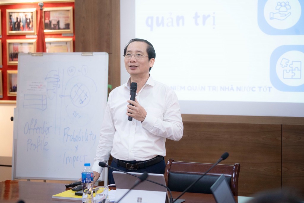 Assoc. Prof. Dr. Nguyen Ba Chien, NAPA President gave lecture at the Segment 1 of the MENGPEL