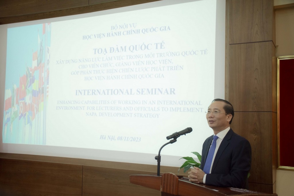 Assoc. Prof. Dr. Nguyen Ba Chien delivering his opening remarks at the Seminar.  