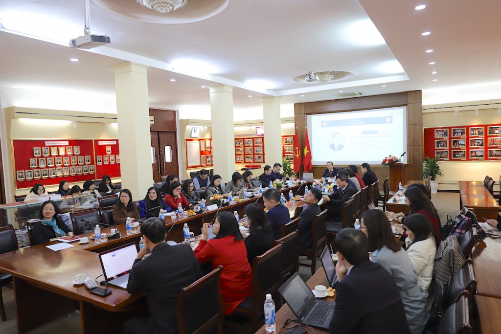 An overview of the Training workshop at NAPA Headquarters in Ha Noi.