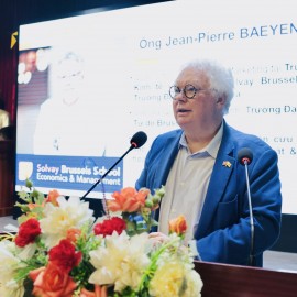Prof. Jean-Pierre Baeyens, Academic Director, SBS-EM (ULB), sharing at the Seminar.