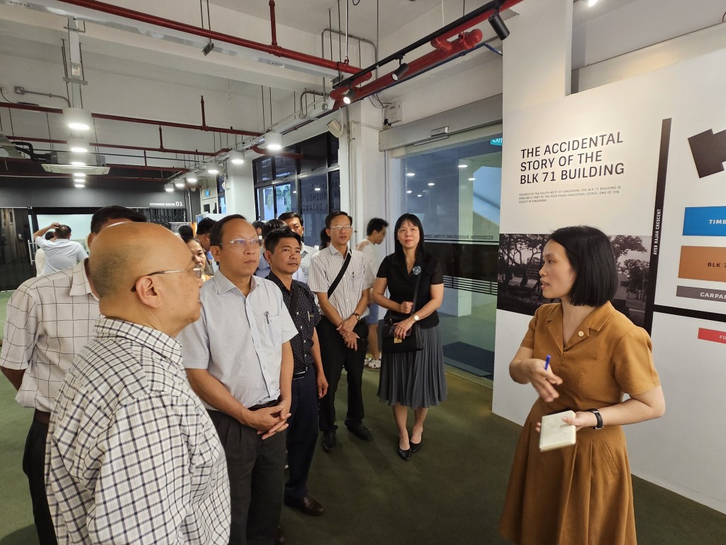 Participants visiting Block 71, a focal point of Singapore’s entrepreneurship ecosystem