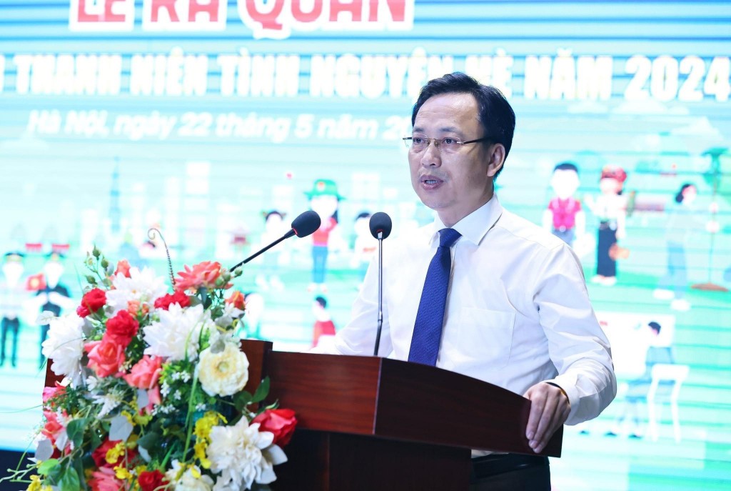 Mr.Lai Xuan Lam, Permanent Deputy Secretary of the Party Committee of Central-level Public Agencies’ Bloc, at the ceremony,