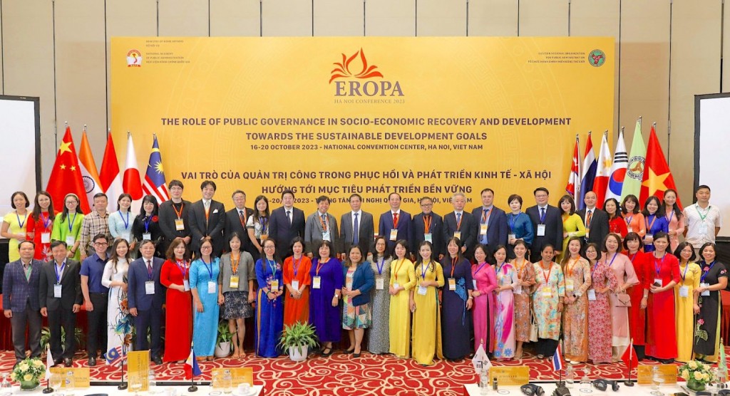 Participants at the 2023 EROPA Conference.