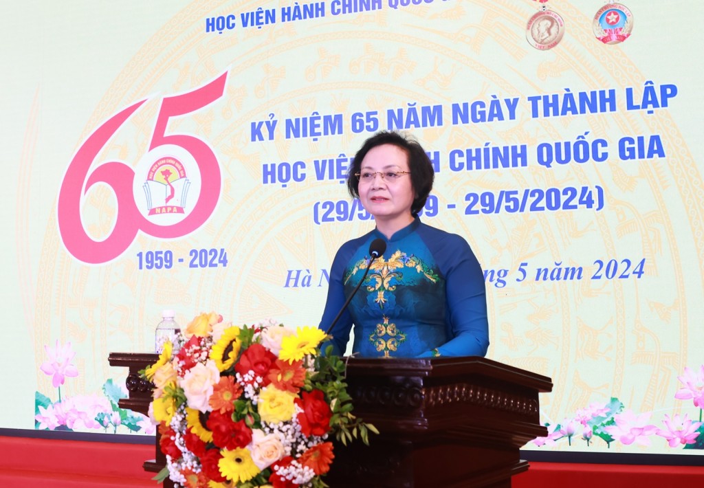 H.E. Pham Thi Thanh Tra, Minister of Home Affairs, at the celebration.