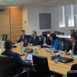 The delegation working at the University of Canberra.