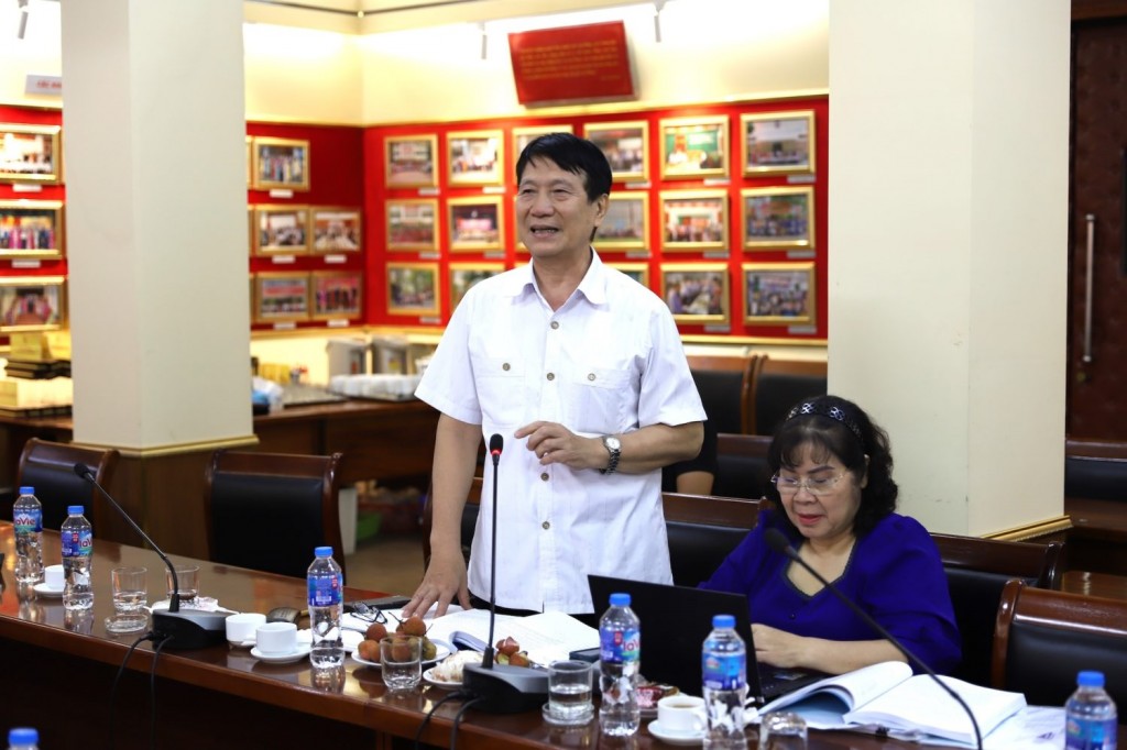 Assoc. Prof. Dr. Ngo Thanh Can, former Vice Dean of the Faculty of Documentation and Administrative Technology.