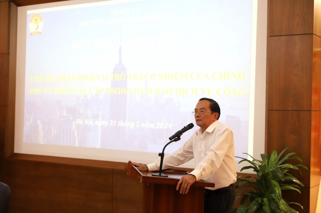 Dr. Phung Van Hien, Deputy Director of the Planning and Finance Department, project leader, at the workshop.