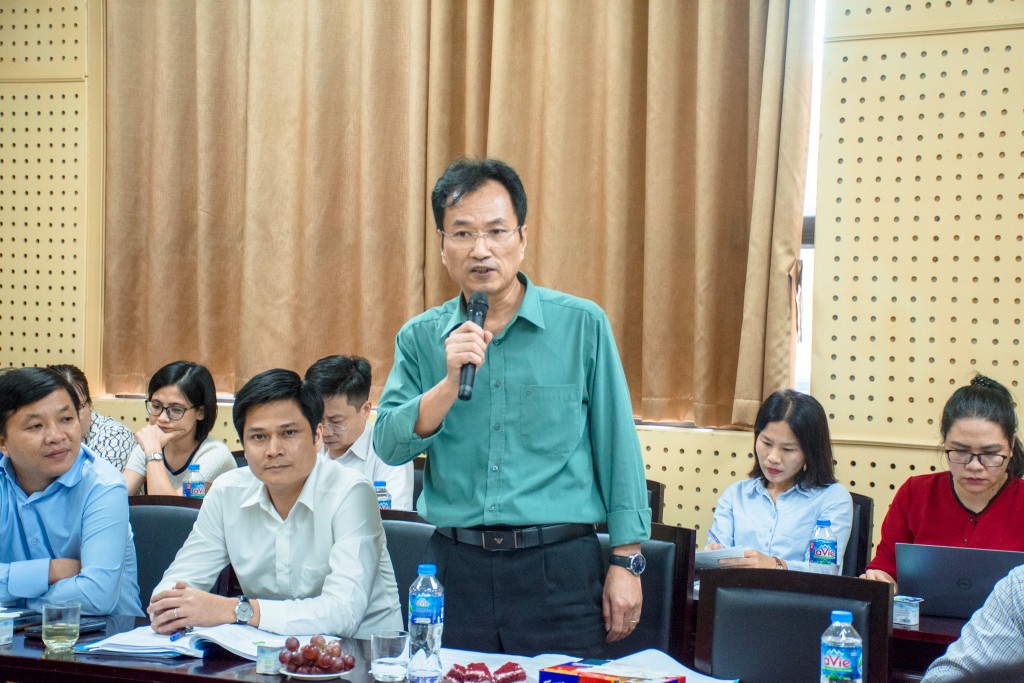 Mr. Duong Viet Hung, Vice Chairman of the Vietnamese Fatherland Front of Tay Ho District.
