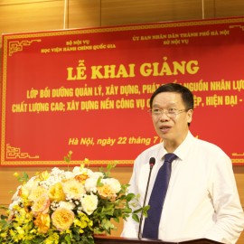 Dr. Lai Duc Vuong, NAPA Vice President, at the opening ceremony of the training class.