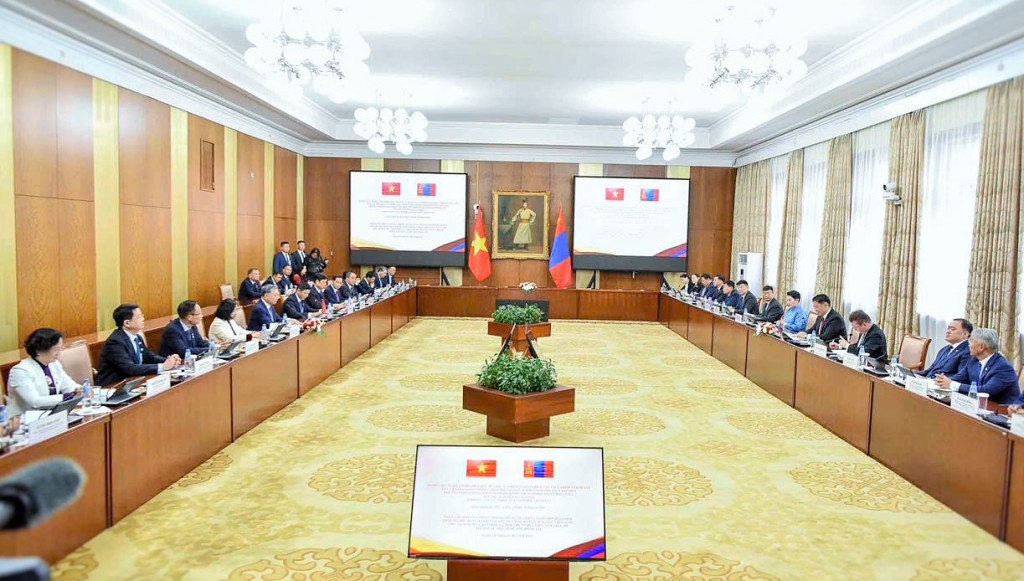 At the talks between Party General Secretary and State President To Lam and Mongolian President Ukhnaagiin Khurelsukh. 