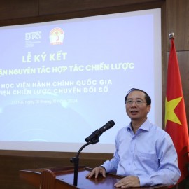 Assoc. Prof. Dr. Nguyen Ba Chien, NAPA President, at the signing ceremony.