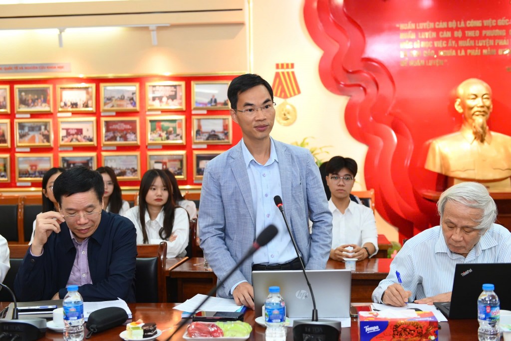 Mr. Do Tien Thinh, Deputy Director of the Viet Nam National Innovation Center, Ministry of Planning and Investment, at the workshop.