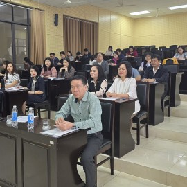 Delegates and participants of the training session.