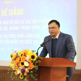 Prof. Dr. Nguyen Quoc Suu, NAPA Vice President, delivered remarks at the closing ceremony.