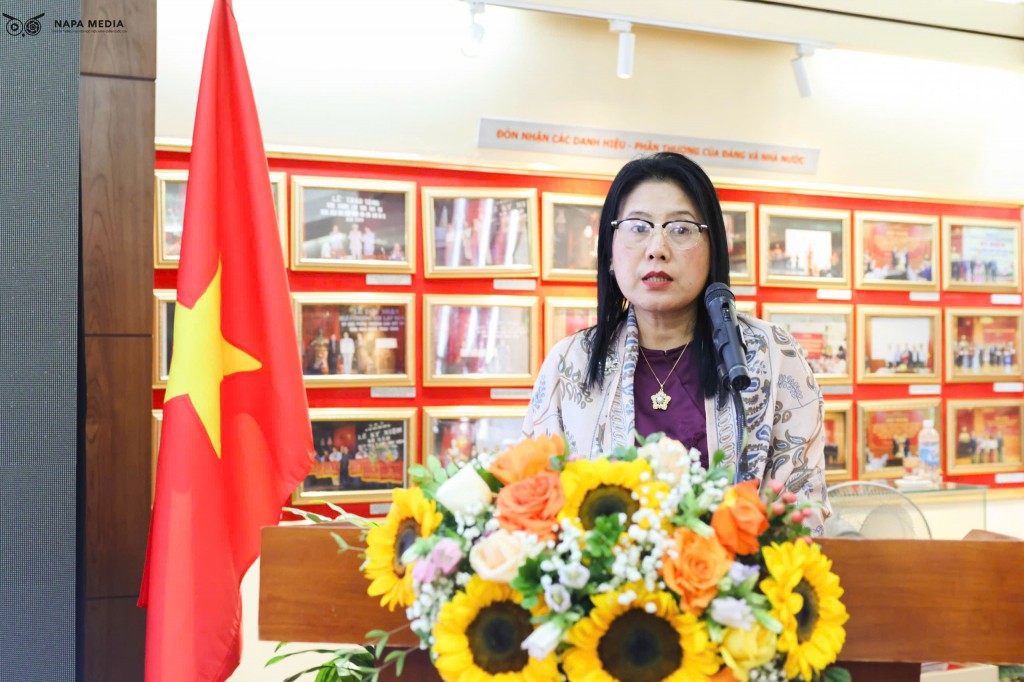 Ms. Nan Phyu Phyu Pwint, Director, Civil Service Selection and Training Department, Union Civil Service Board, Myanmar.