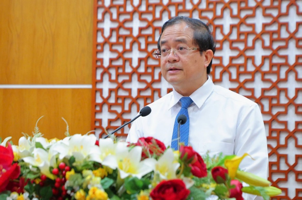 Mr. Nguyen Hong Thanh, Permanent Vice Chairman of the People’s Committee of Tay Ninh Province, delivers remarks at the closing ceremony.