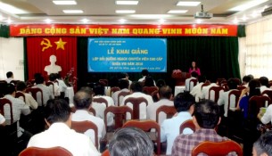 KHAI GIANG LOP CVCC KHOA 8 -2016_2_1