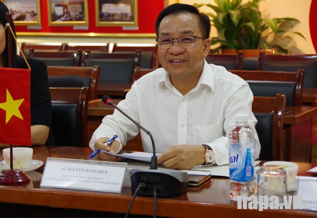 TS. Nguyễn Đăng Quế – Phó Giám đốc điều hành Học viện Hành chính Quốc gia phát biểu tại buổi làm việc.