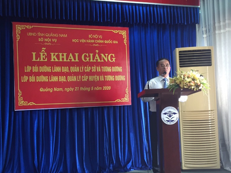 Đồng chí Trần Anh Tuấn, Giám đốc Sở Nội vụ tỉnh Quảng Nam phát biểu