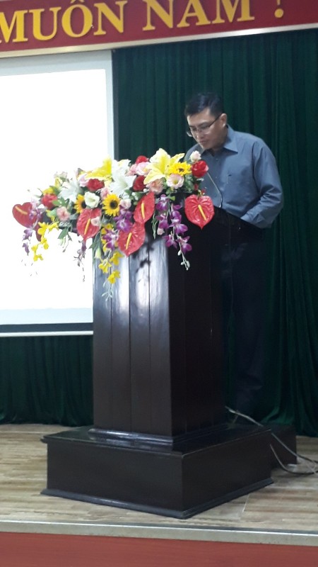 Đồng chí Đặng Văn Mạnh - Chánh Văn phòng Tòa án nhân dân  thành phố Đà Nẵng, đại diện cho học viên khóa học phát biểu tri ân 