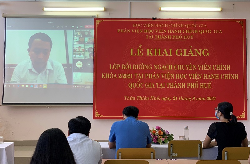 Đ/c Nguyễn Xuân Thành – Đại diện cho các học viên phát biểu tại Lễ Khai giảng