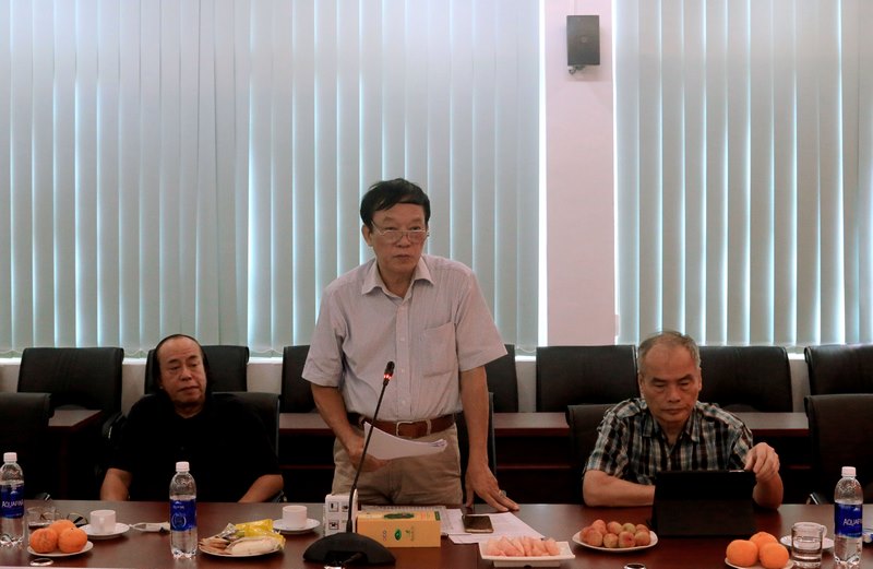 ThS. Vũ Văn Thành - Tổng thư ký Hội cựu giáo chức HVHCQG công bố Quyết định thành lập Chi hội tại PVTN