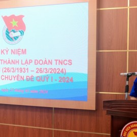 Đồng chí Đặng Quốc Việt - Phó Bí thư Chi đoàn Phân viện phát biểu