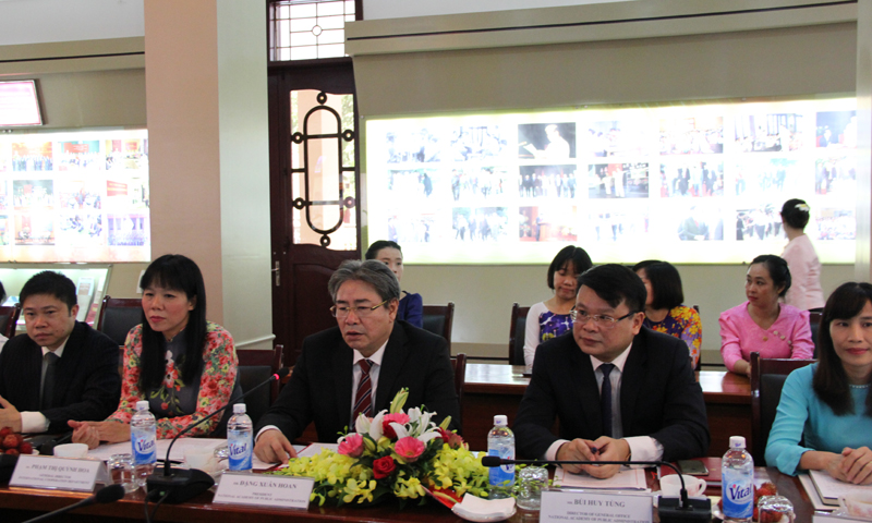 TS. Đặng Xuân Hoan, Giám đốc Học viện phát biểu chào mừng tại buổi Lễ