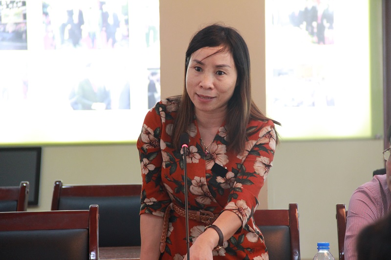 TS. Nguyễn Thị Hường – Phó Trưởng Khoa phụ trách Khoa QLNN về xã hội phát biểu tại Tọa đàm