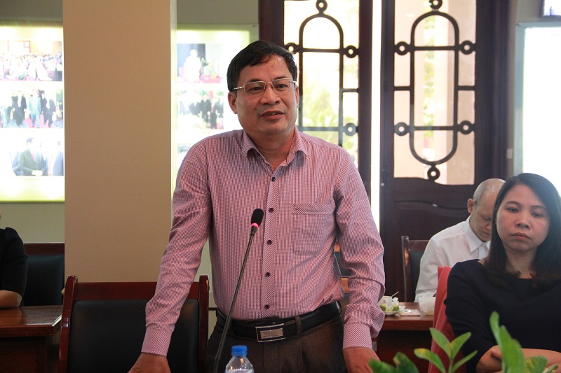 Nhà báo Nguyễn Quang Vinh – Phó Tổng Biên tập phụ trách Tạp chí QLNN chia sẻ tại Tọa đàm