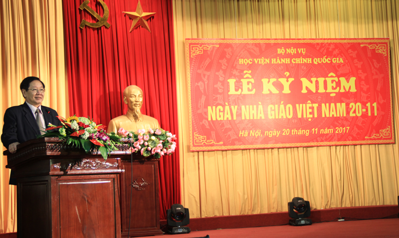 Bộ trưởng Bộ Nội vụ Lê Vĩnh Tân phát biểu chúc mừng tại buổi Lễ