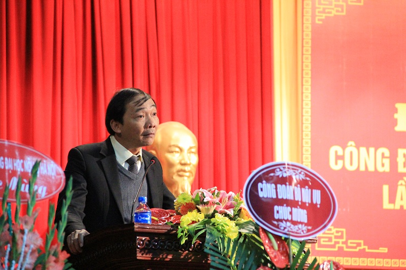 Đại diện Công đoàn cơ sở Học viện tại Khu vực miền Trung tham luận tại Đại hội