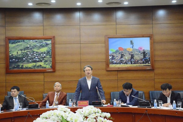 TS. Đặng Xuân Hoan -Giám đốc Học viện phát biểu tại buổi làm việc