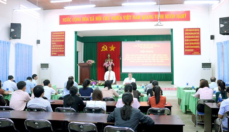 TS. Nguyễn Đăng Quế phát biểu tại Hội nghị