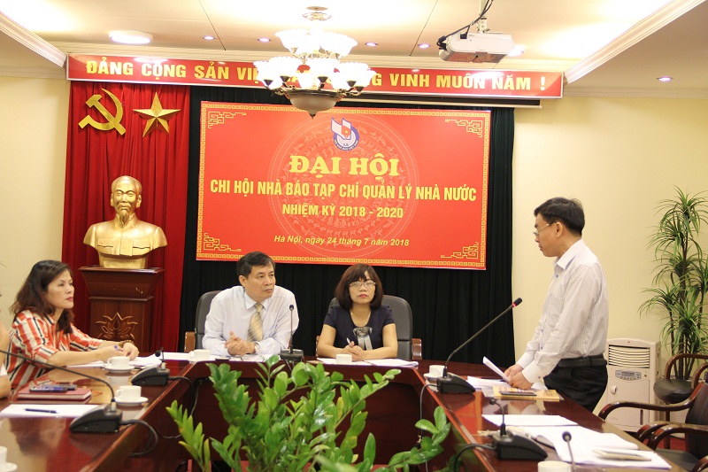 Đồng chí Phạm Trường Sơn - Trợ lý Ban Công tác Hội, Hội Nhà báo Việt Nam phát biểu chỉ đạo Đại hội