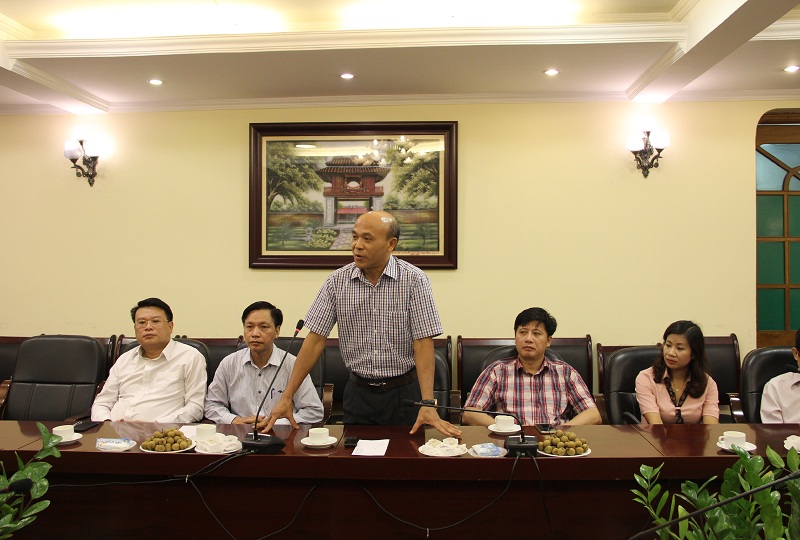 Đồng chí Phùng Văn Hùng phát biểu tại buổi gặp mặt