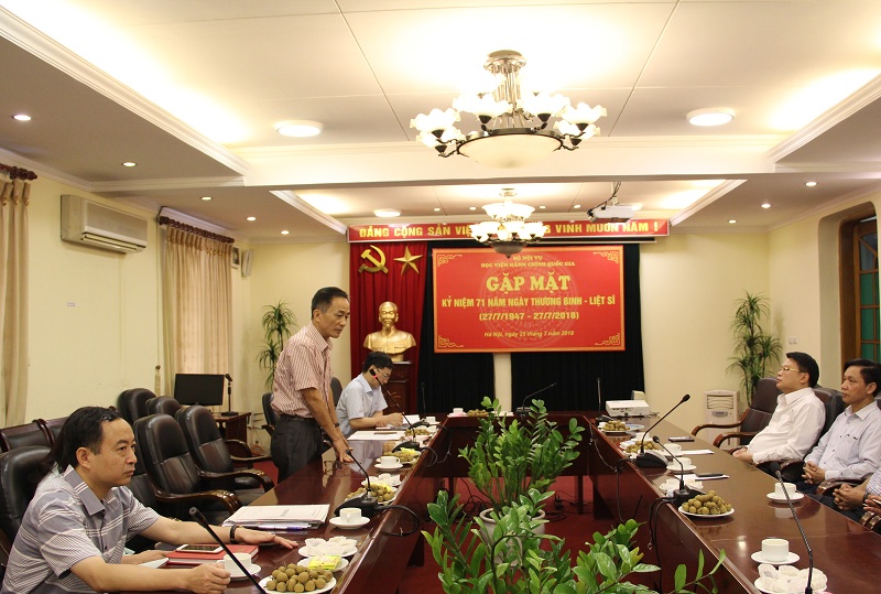 Đồng chí Chu Xuân Khánh phát biểu tại buổi gặp mặt