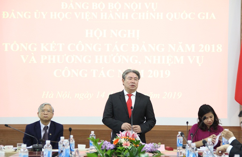  Đồng chí Đặng Xuân Hoan – Bí thư Đảng ủy Học viện phát biểu kết luận Hội nghị