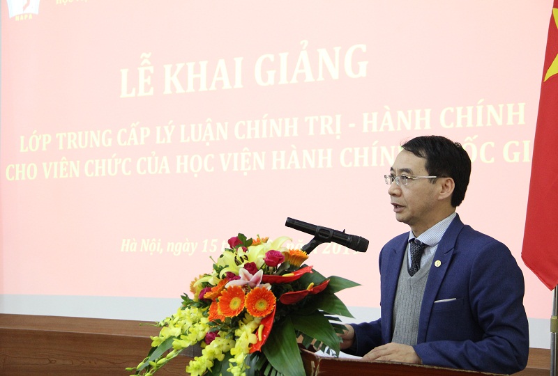 PGS.TS. Lương Thanh Cường – Phó Giám đốc Học viện phát biểu tại Lễ khai giảng