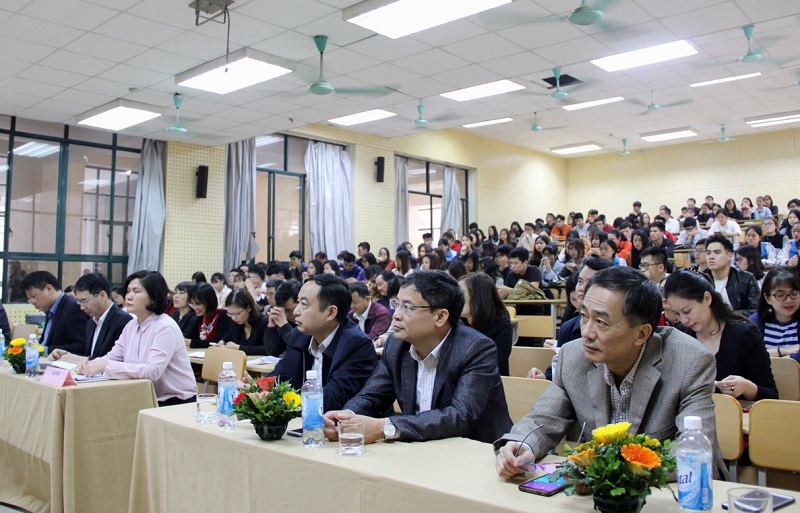 Toàn cảnh Lễ ra quân thực tập đối với sinh viên đại học hành chính KH16 tại Hà Nội