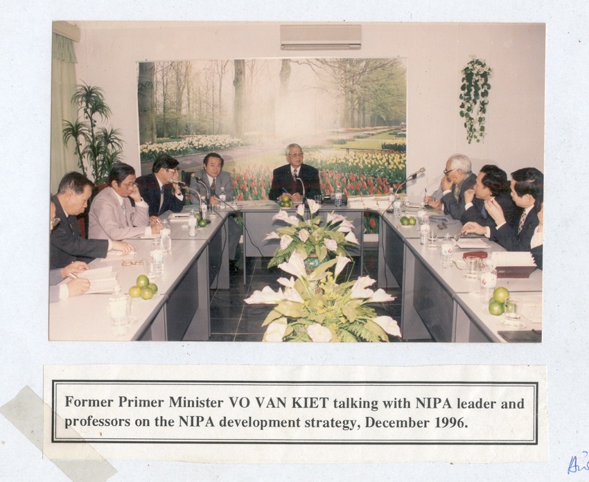 Đồng chí Võ Văn Kiệt - Thủ tướng Chính phủ thăm và làm việc tại Học viện Hành chính Quốc gia, năm 1996